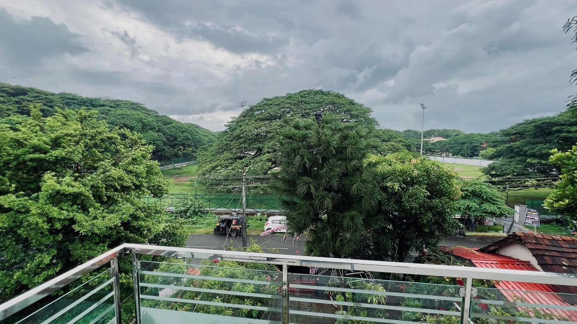 The Bougainvilla Homestay Kochi Bed & Breakfast