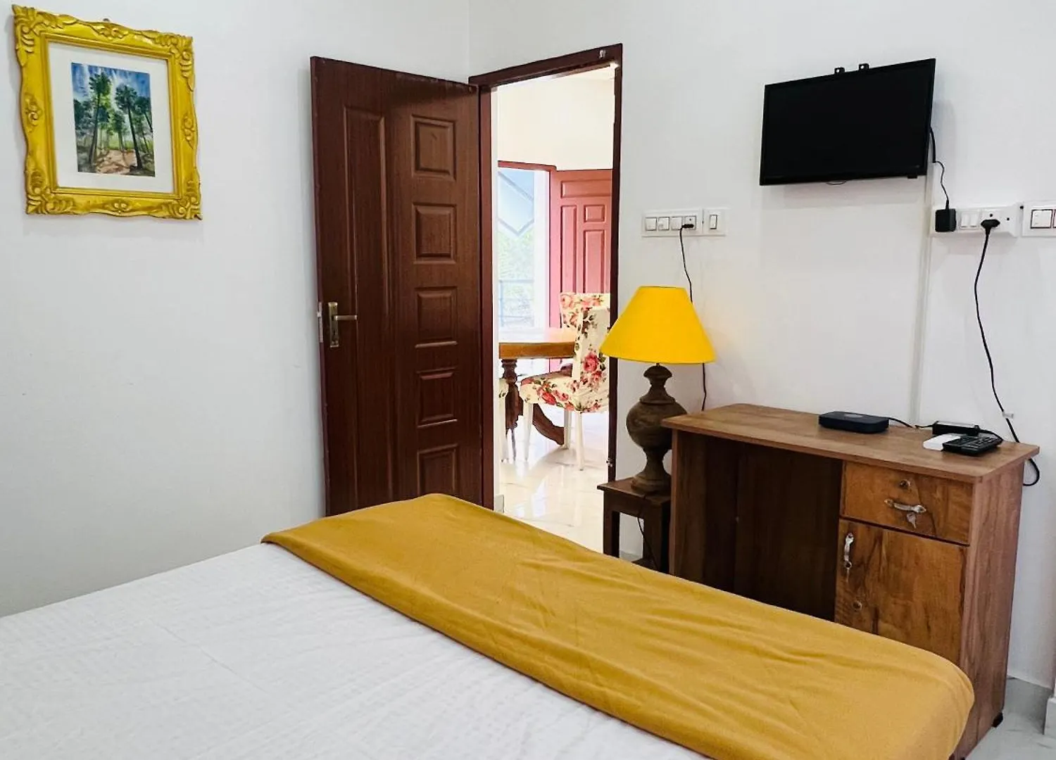 Nocleg ze śniadaniem The Bougainvilla Homestay Kochi Indie